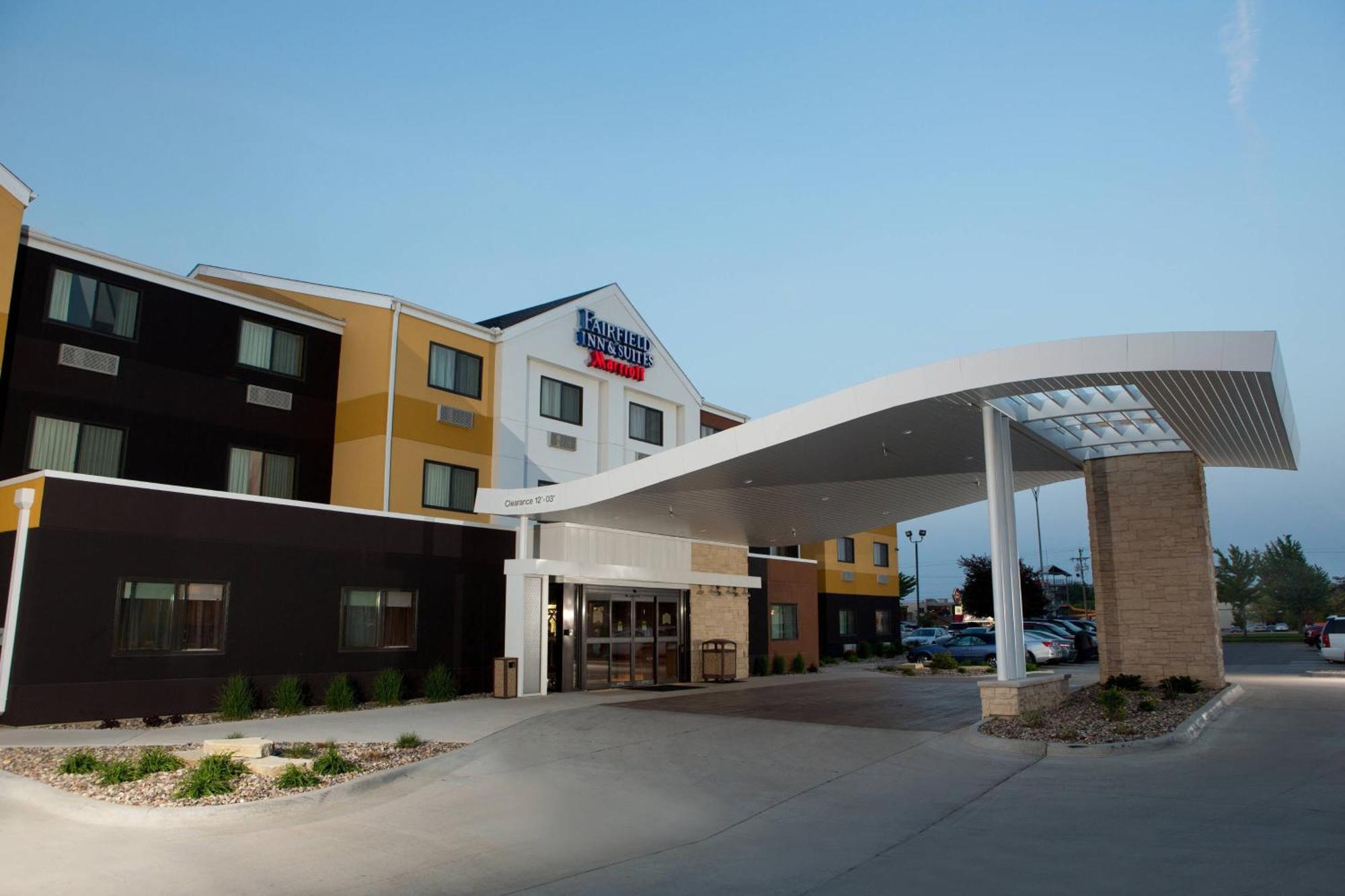 Fairfield Inn & Suites Burlington Eksteriør bilde